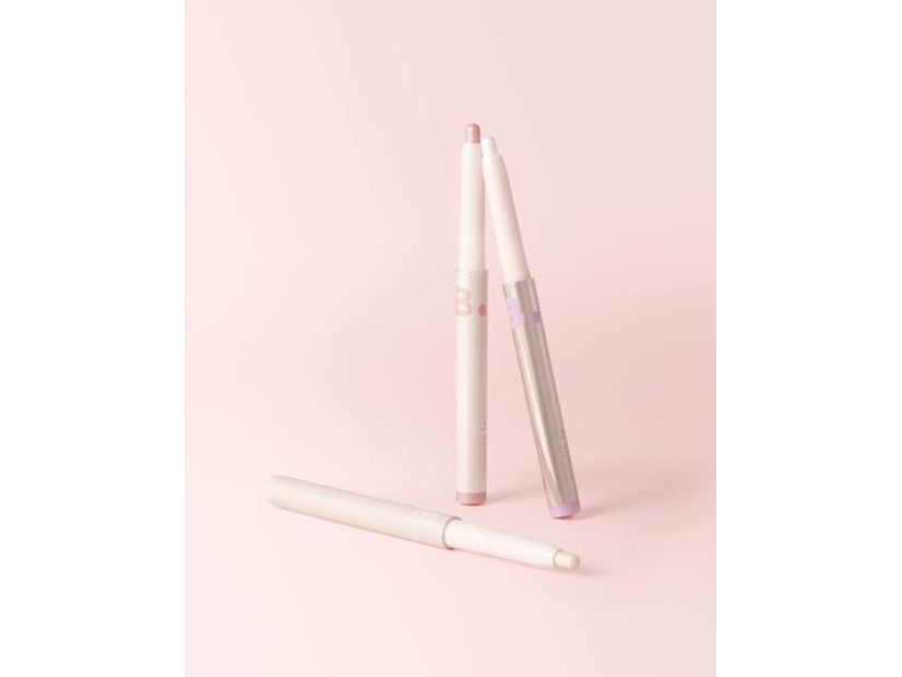 バニラコ、ぷっくり涙袋を演出する「ムードオンアイカラースティック」発売