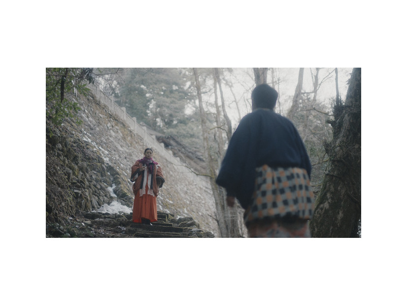 『脛擦りの森』© 『脛擦りの森』プロジェクト