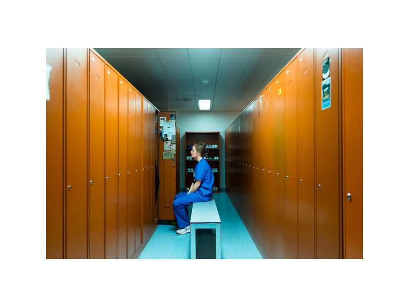 『ナースコール』© 2025 Zodiac Pictures Ltd / MMC Zodiac GmbH