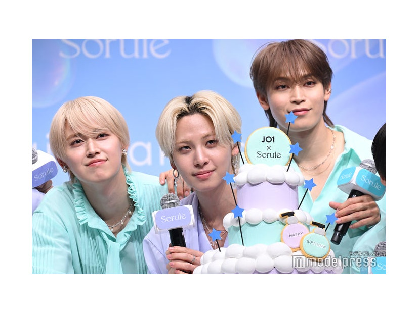 イベントに出席した（左から）白岩瑠姫、川尻蓮、與那城奨（C）モデルプレス