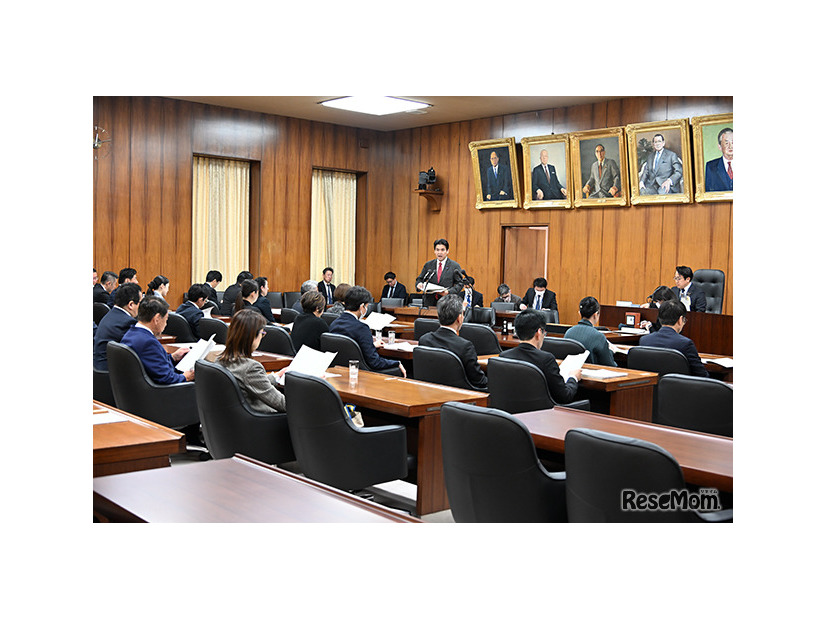 3月9日の衆議院文部科学委員会のようす