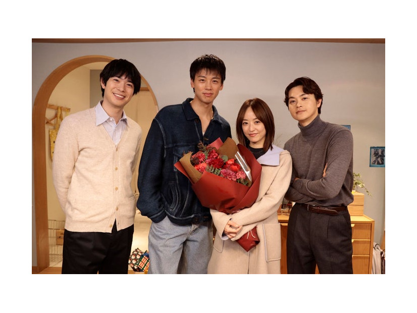 渡辺大知、竹内涼真、井上真央、瀬戸康史（C）テレビ朝日