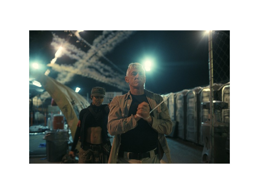 『ワン・バトル・アフター・アナザー』© 2025 WARNER BROS. ENT. ALL RIGHTS RESERVED.