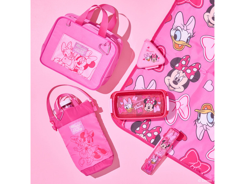 PLAZA限定アイテム© Disney