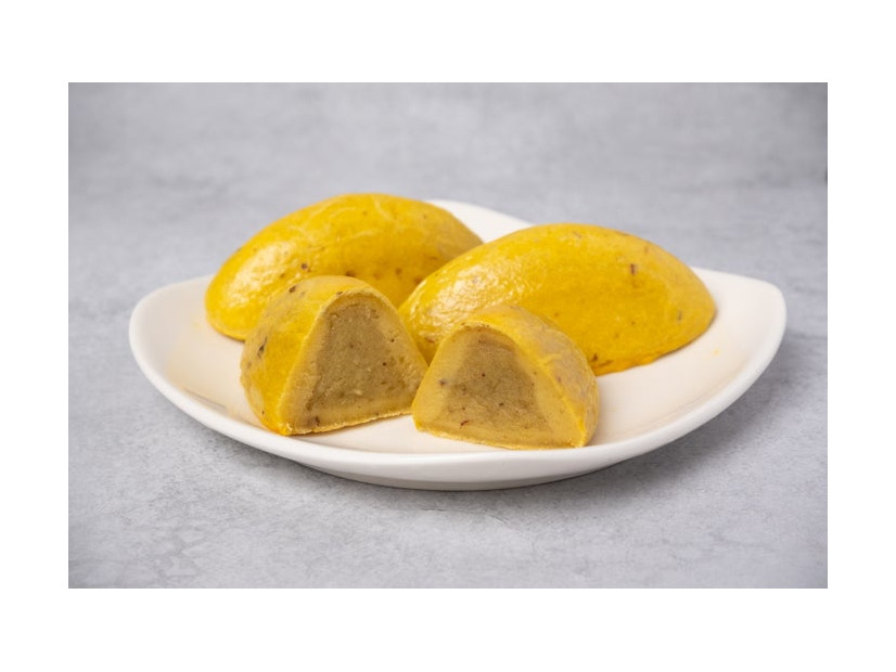 2層仕立てのやきいもスイートポテト（提供写真）