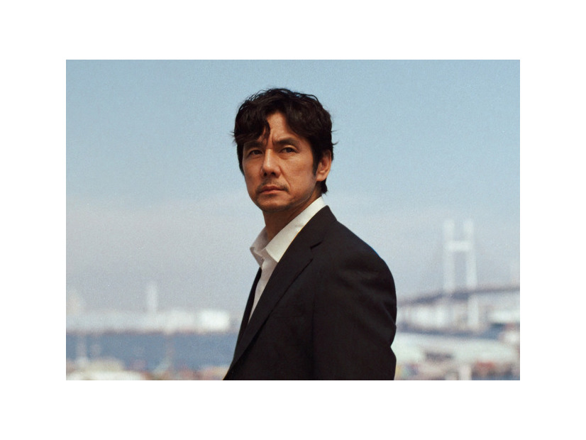 『存在のすべてを』2027「存在のすべてを」製作委員会　塩田武士／朝日新聞出版