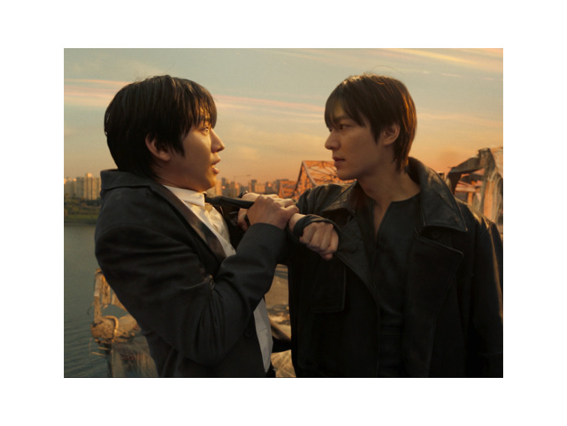 『全知的な読者の視点から』©2025 LOTTE ENTERTAINMENT, SMILEGATE, REALIES PICTURES All Rights Reserved.