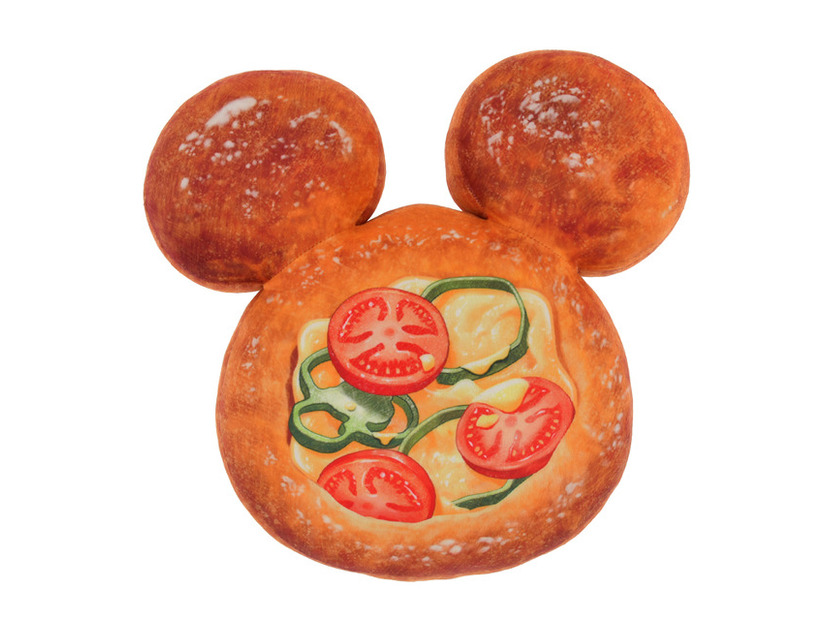 クッション 2,000円 © Disney
