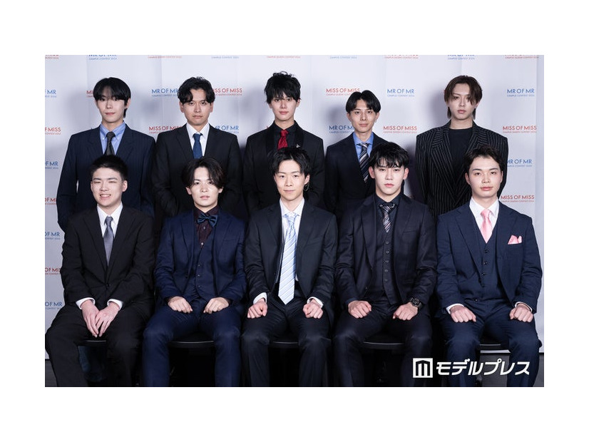 （前列左から）鈴木啓行さん、上平恵太さん、片平航太さん、中村匠吾さん、原太星さん（後列左から）水澤諒哉さん、澄川明良さん、高岡遼佑さん、林航生さん、隈部飛鵬さん（C）モデルプレス