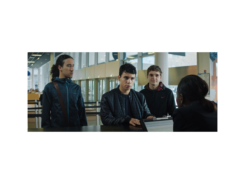 『幕あい』（フランス）