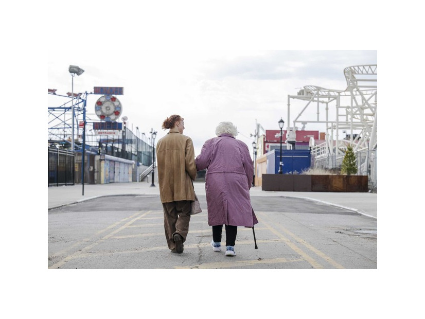 『エレノアってグレイト。』© 2025 ELEANOR INVISIBLE FILM, LLC AND TRISTAR PRODUCTIONS, INC. ALL RIGHTS RESERVED.