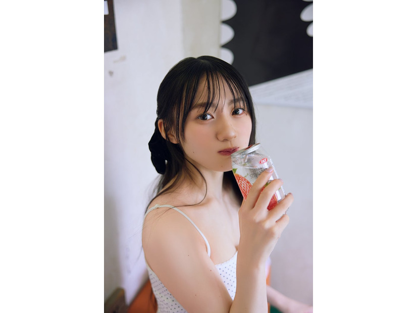 川崎桜／「アザーカットミニブック」先行カット（撮影／須江隆治）