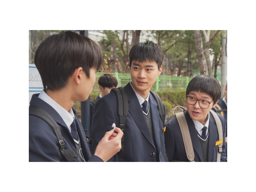 『君と僕の5分』© 2025, GOZIP STUDIO & AMOROSO FILM, All rights reserved.