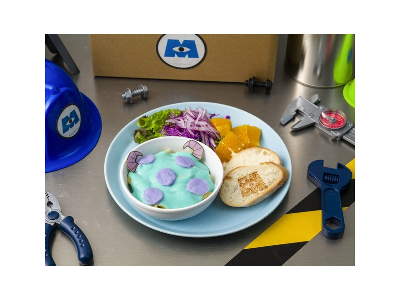 ＜サリー＞RRR!グラタンプレート　　税込1,990円「モンスターズ・インク」OH MY CAFE(C)Disney/Pixar