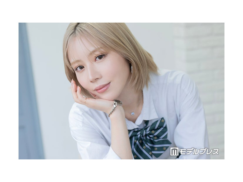 エア （C）モデルプレス