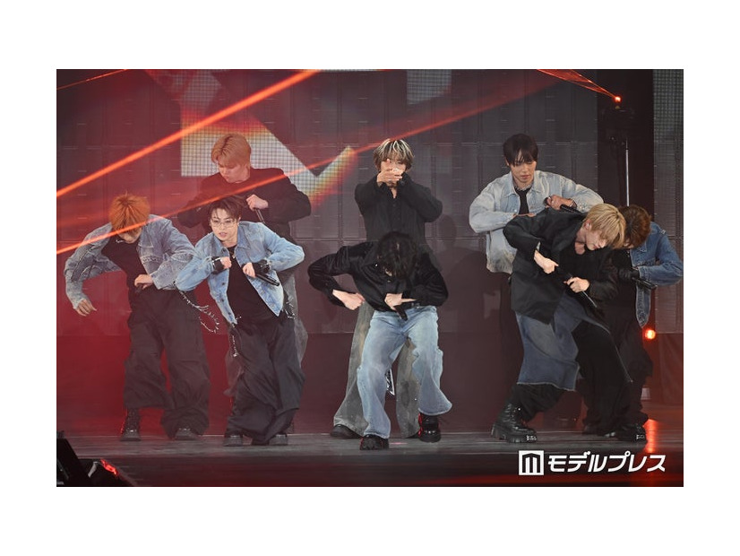 MAZZEL（C）モデルプレス