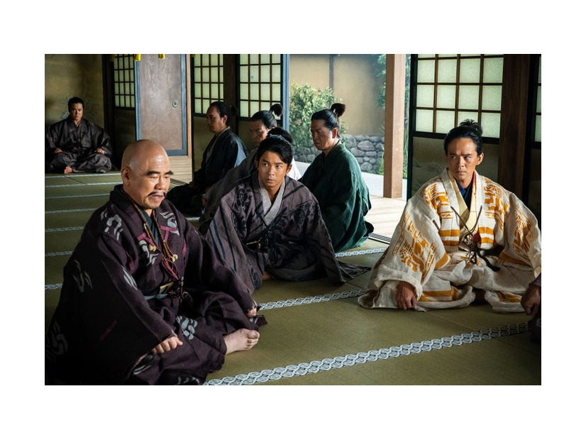 ドンペイ、仲野太賀、池松壮亮ら「豊臣兄弟！」第15話（C）NHK