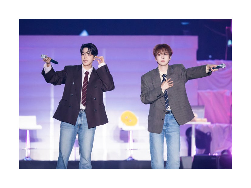 「DxS [SERENADE] ON STAGE - JAPAN」（P）＆（C）PLEDIS Entertainment