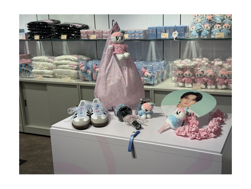「SEVENTEEN 2026 JAPAN FANMEETING ‘YAKUSOKU’ POP-UP STORE」（P）＆（C）PLEDIS Entertainment