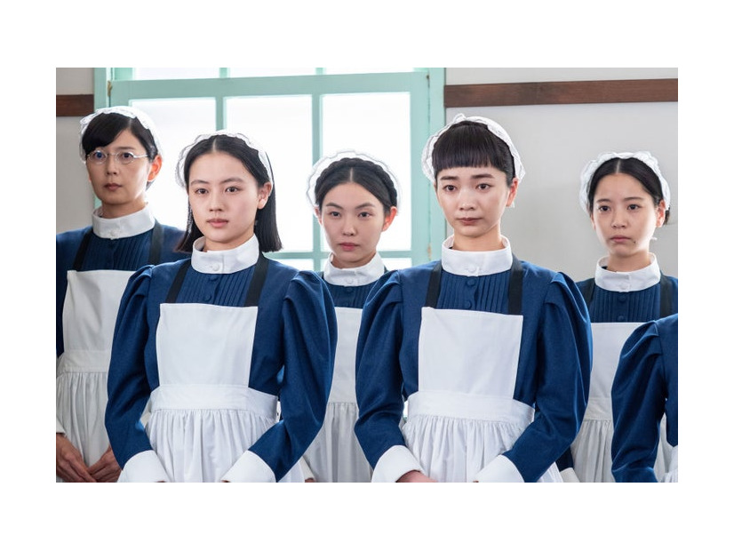 菊池亜希子、上坂樹里、木越明、見上愛、中井友望「風、薫る」第31話（C）NHK