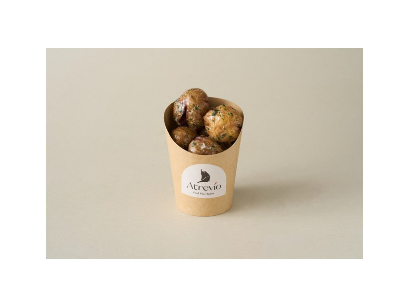 Patatas(ガーリックバター)　/・「Patatas(Fried Potato)」各種600 円~