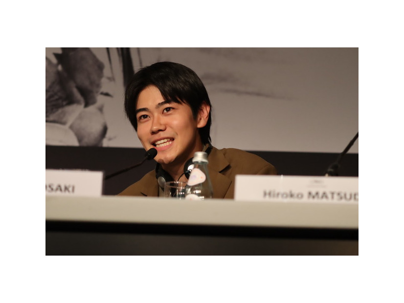 カンヌ国際映画祭 記者会見『急に具合が悪くなる』