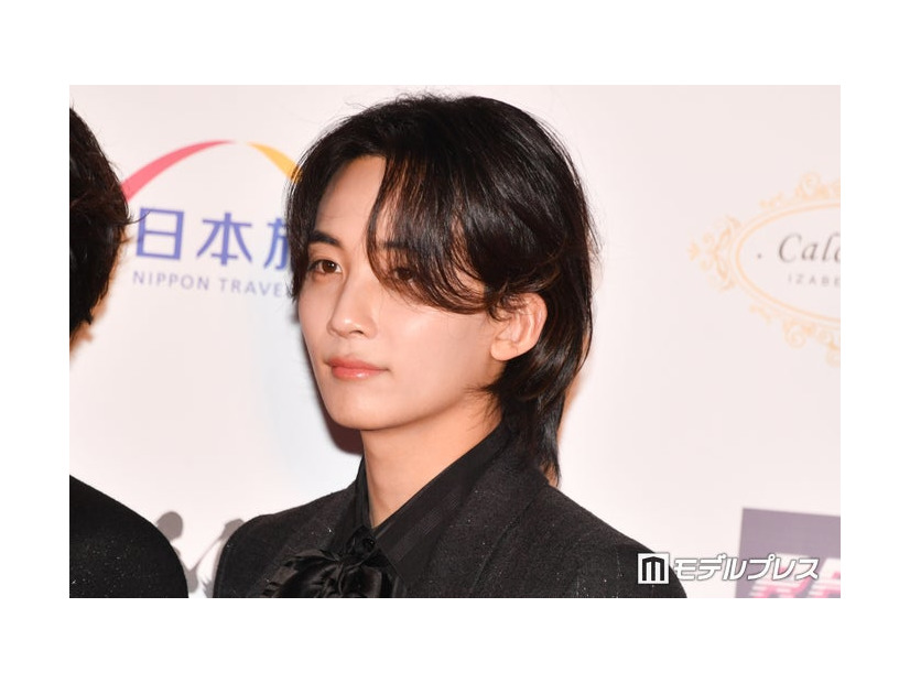 JEONGHAN（C）モデルプレス