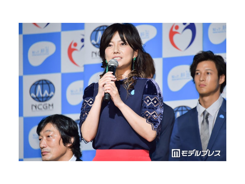 島谷ひとみ（C）モデルプレス