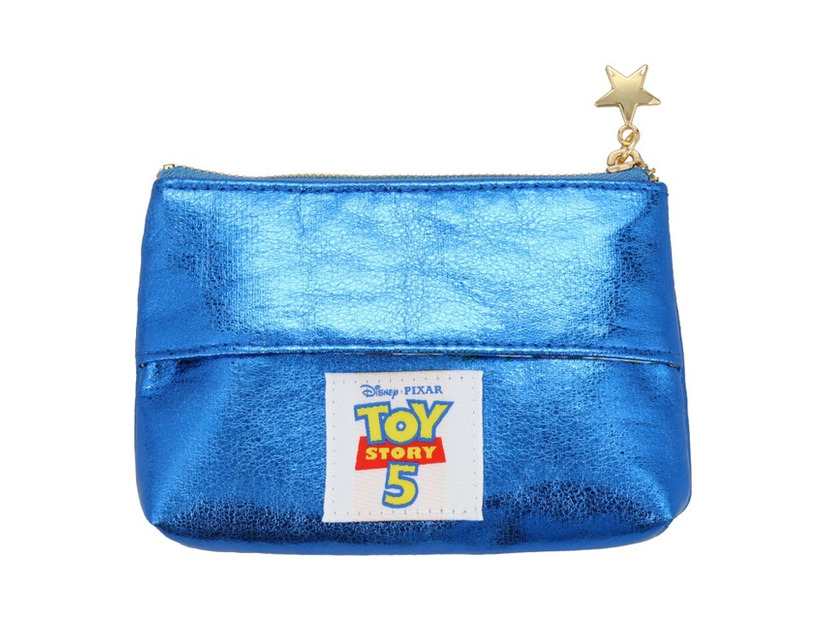 DNティッシュポーチ　各2,420円（税込）© Disney/Pixar
