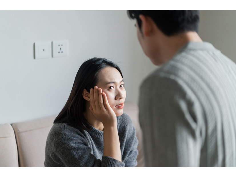 「お金のことを考えると離婚できない」高給取りの夫から25年間いじめ抜かれ、子どもたちは「パパはママに優しくないよね」と背中をさすってくれるけれど、先が見えなくて辛すぎる。どうすればいいの？