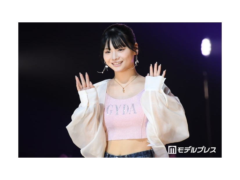 莉那（C）モデルプレス