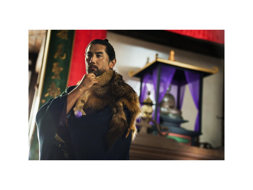 『黒牢城』(C)米澤穂信/KADOKAWA　(C)2026映画「黒牢城」製作委員会