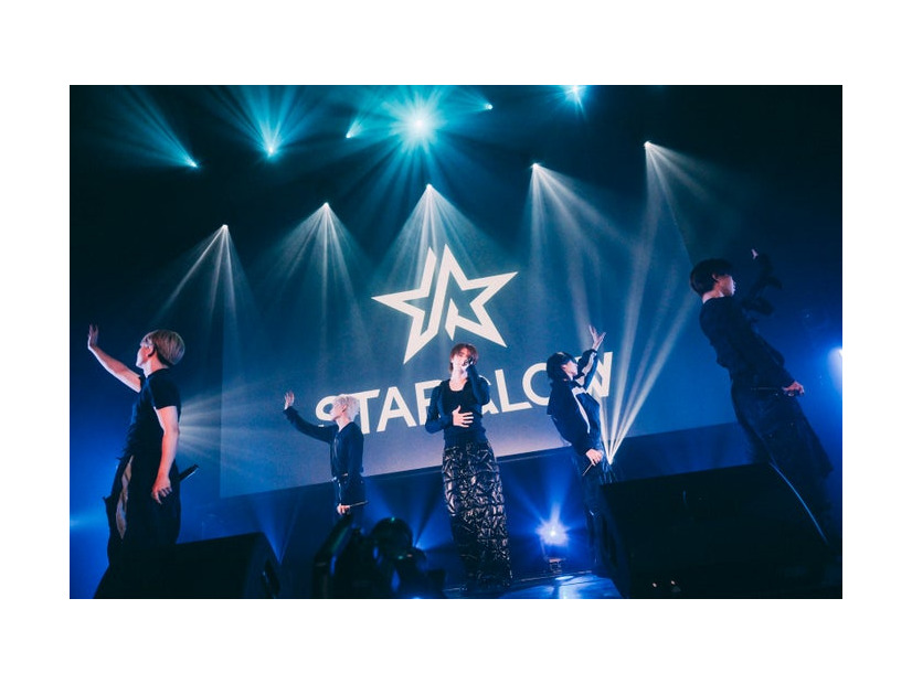 STARGLOW／BMSG「Greeting ＆ Gathering’26」撮影：ハタサトシ