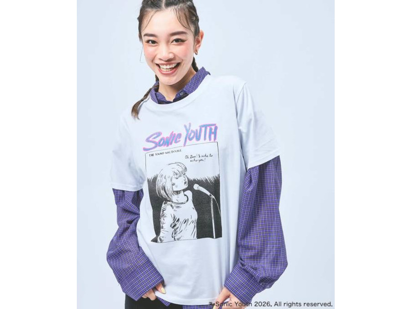 「niko and …」からSONIC YOUTHを大胆にデザインしたTシャツなどが登場。7月2日より販売開始