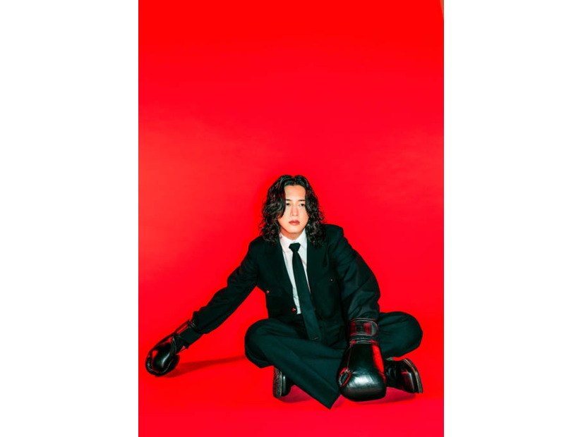 キタニタツヤ、12月よりONEMAM ARENA TOUR「“DEKAI / PURE”」開催決定｜夏フェス出演も控える