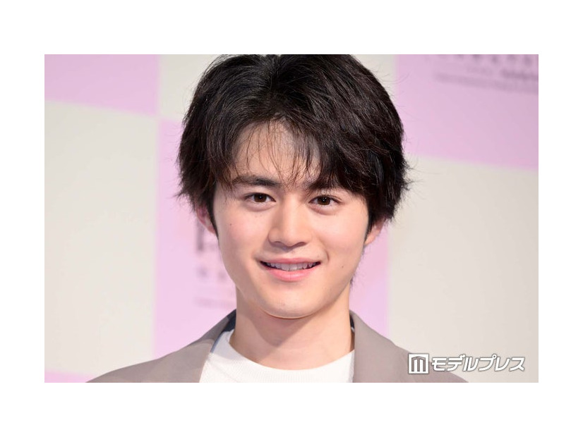 鈴鹿央士（C）モデルプレス
