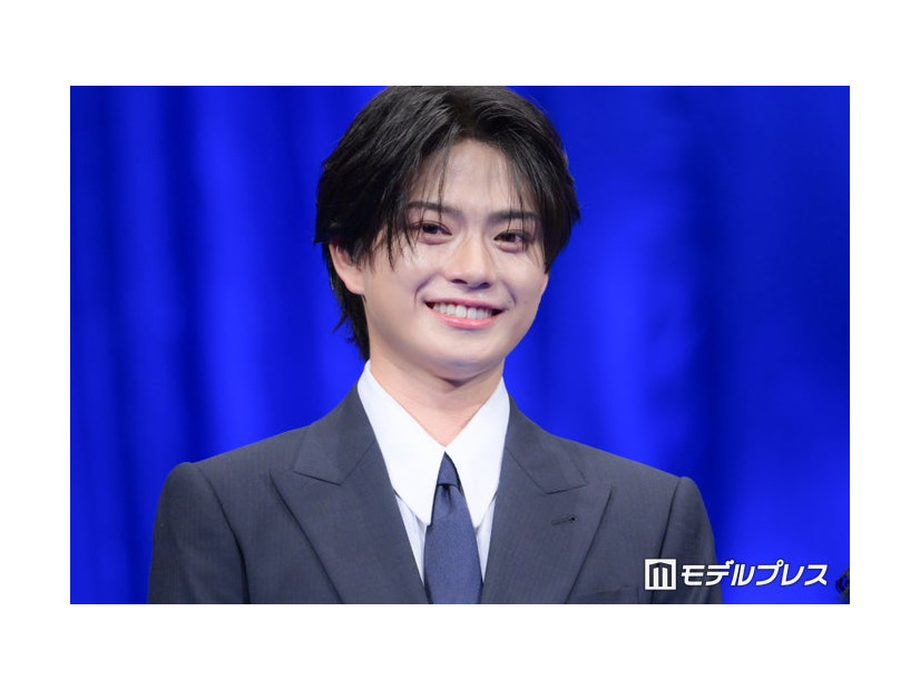 劇場版「TOKYO MER～走る緊急救命室～CAPITAL CRISIS」完成披露舞台挨拶に出席した岩瀬洋志（C）モデルプレス