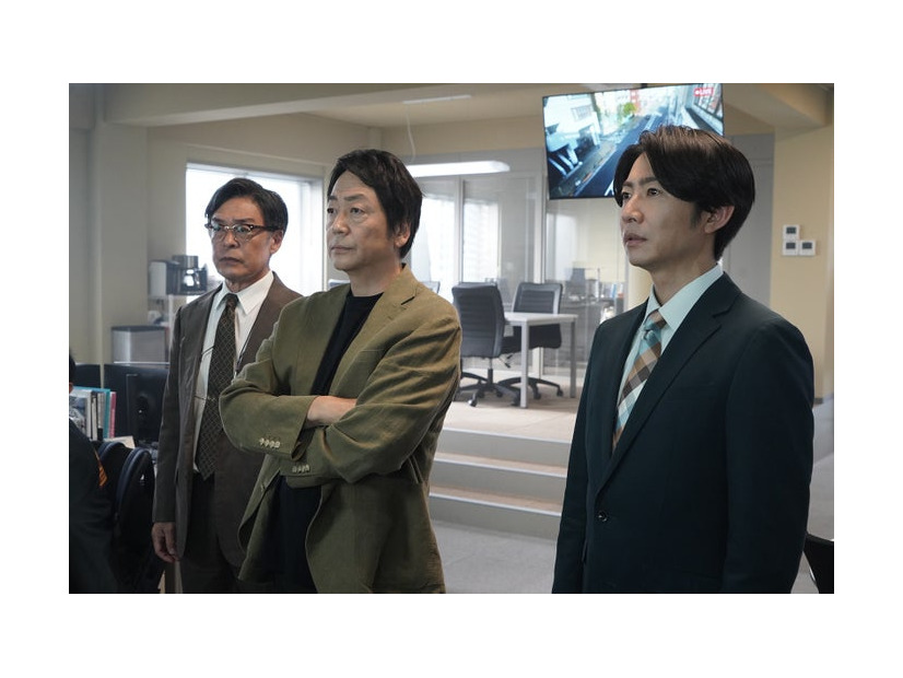 光石研、大森南朋、相葉雅紀「大追跡～警視庁SSBC強行犯係～Season2」第1話（C）テレビ朝日