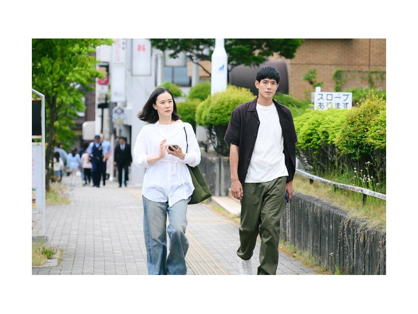 蒼井優、中島歩「Tシャツが乾くまで」第3話（C）TBS
