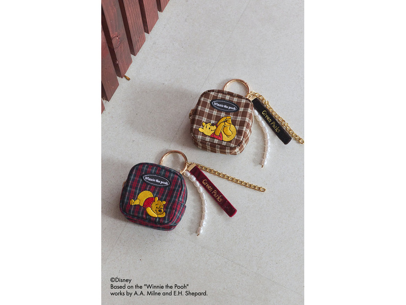 Winnie the Pooh/ミニポーチ ￥2,990