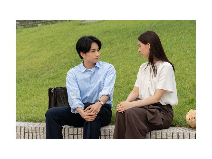 中島健人、新木優子／Netflixシリーズ「SとX」（提供写真）