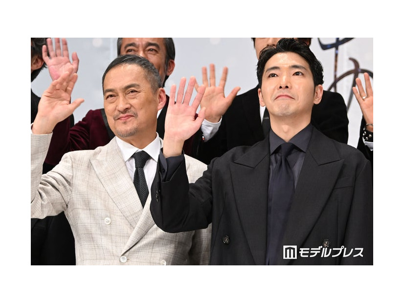 渡辺謙、柄本佑（C）モデルプレス