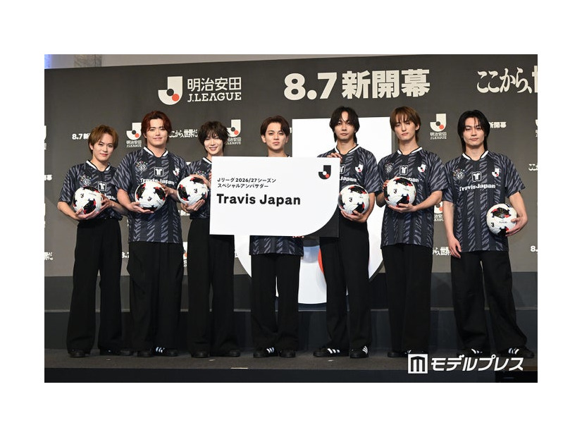 イベントに出席した（左から）松倉海斗、吉澤閑也、七五三掛龍也、宮近海斗、中村海人、川島如恵留、松田元太（C）モデルプレス