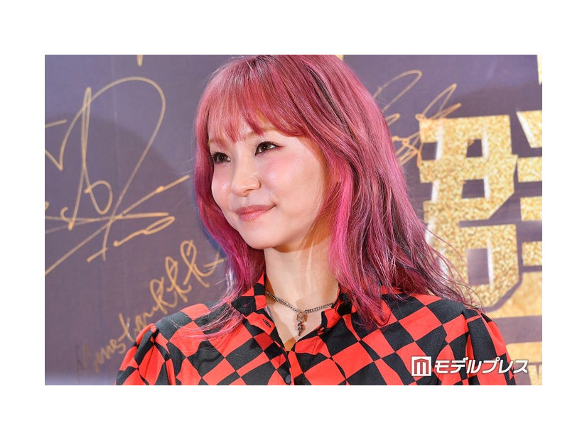 LiSA（C）モデルプレス