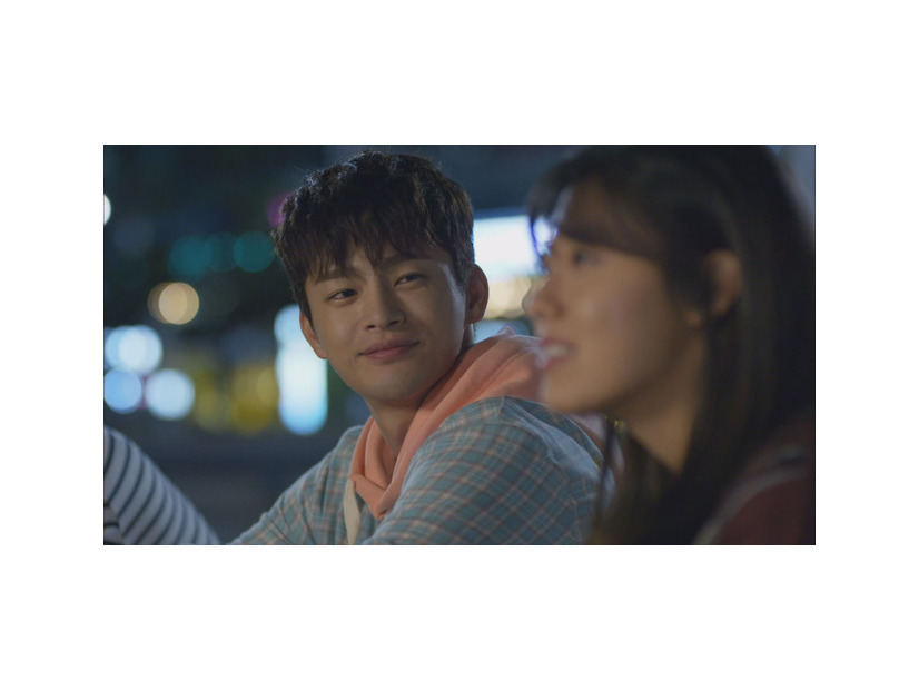 「ショッピング王ルイ」（C) 2016 MBC