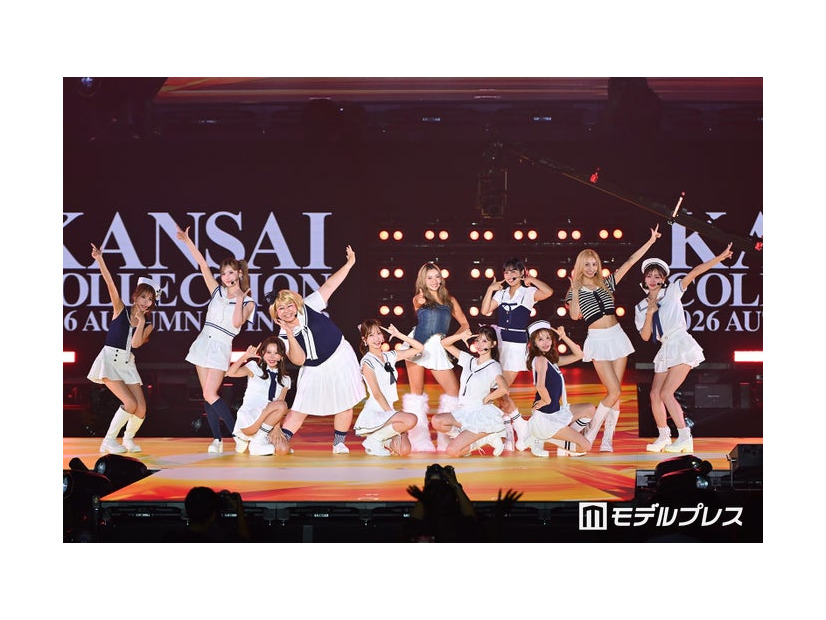 CHANCE GALsとパフォーマンスするやしろ優、ゆきぽよ、いわたまあり（C）モデルプレス
