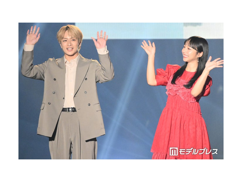 白濱亜嵐、山之内すず（C）モデルプレス