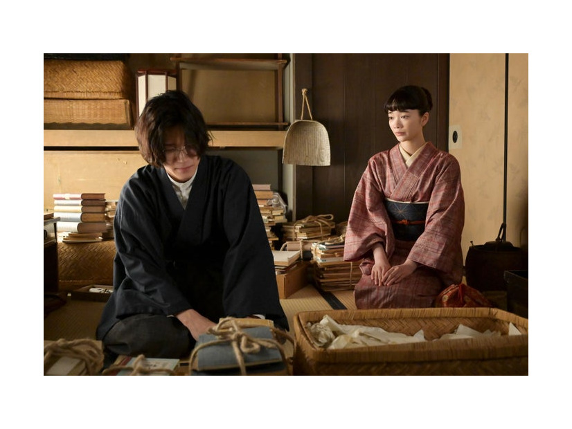 佐野晶哉、見上愛「風、薫る」第103話（C）NHK