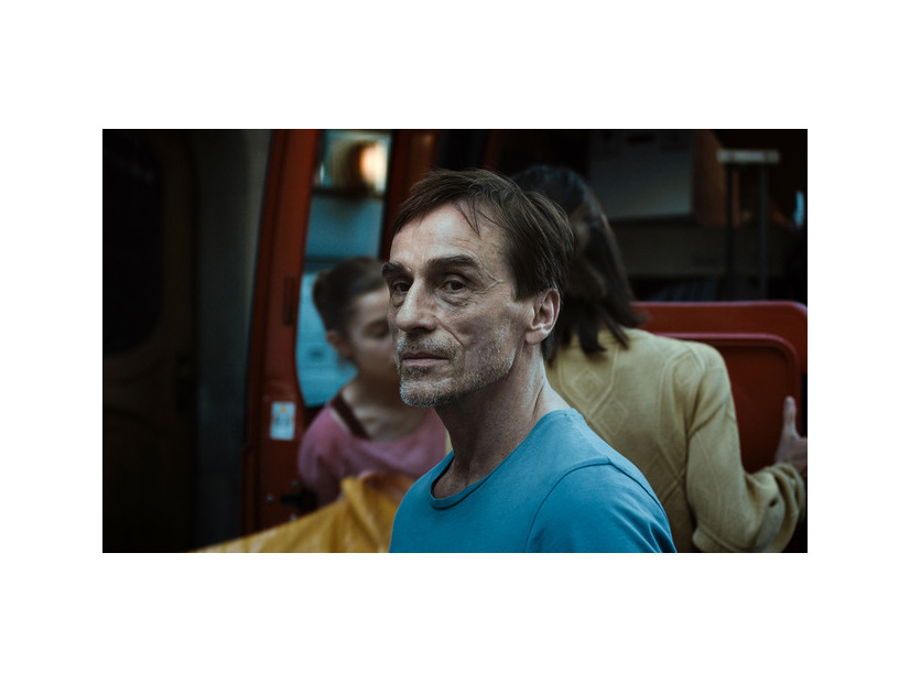 『ガール・アンド・スパイダー』© 2021 Beauvoir Films / Zürcher Film / SRF