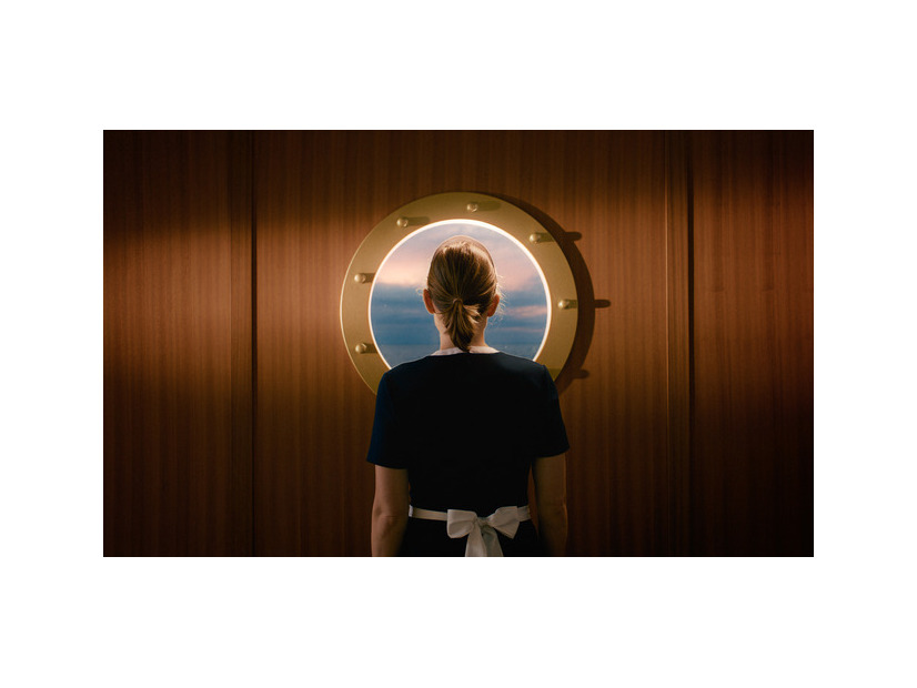 『ガール・アンド・スパイダー』© 2021 Beauvoir Films / Zürcher Film / SRF